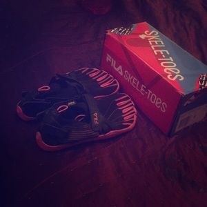 🔥 Woman’s Skele-Toes Barefoot Slides 🔥